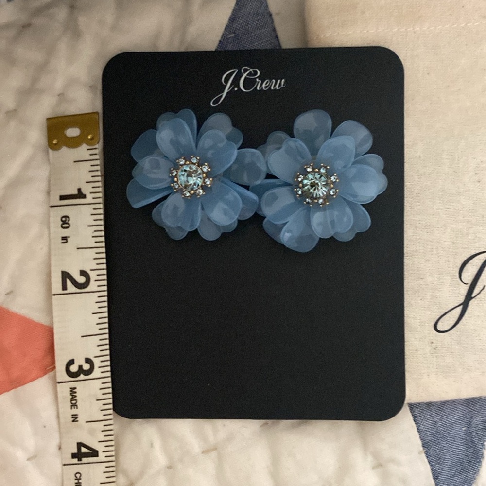 NWT J.Crew blue flower large stud earring blue Crystal gemstone - Picture 5 of 6